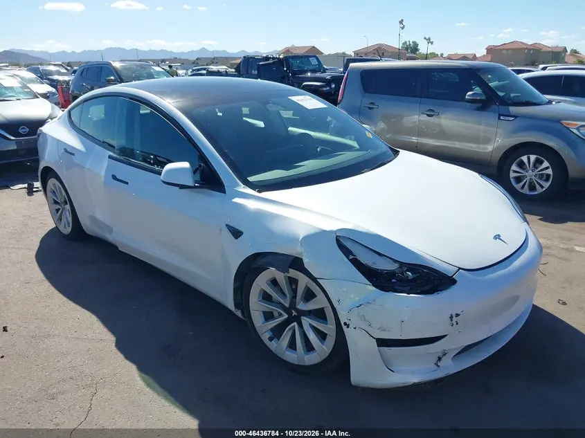 Tesla Model 3 Rear-Wheel Drive 2022