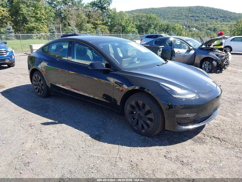 Tesla Model 3 Rear-Wheel Drive 2023