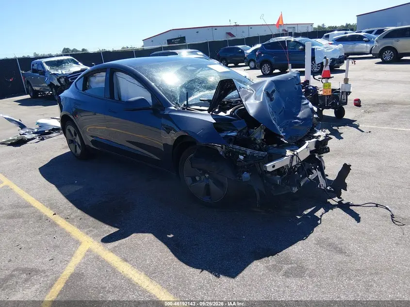 Tesla Model 3 Rear-Wheel Drive 2023