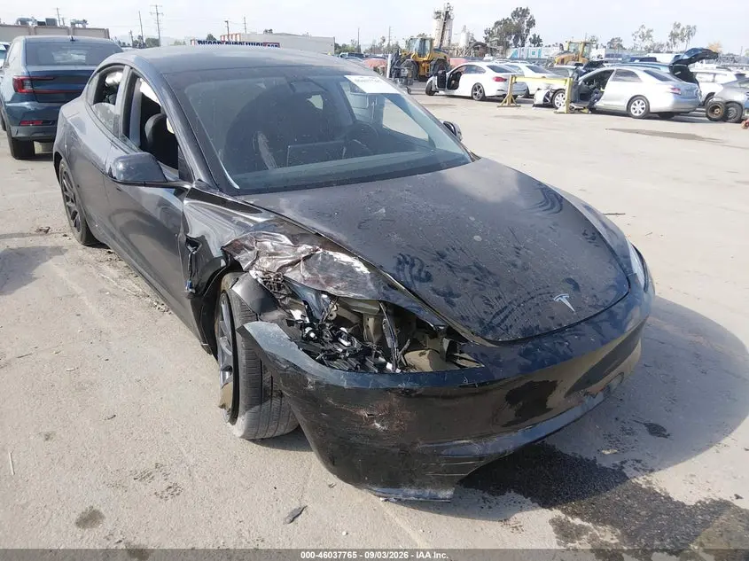 Tesla Model 3 Long Range Dual Motor All-Wheel Drive/Rear-Wheel Drive 2024
