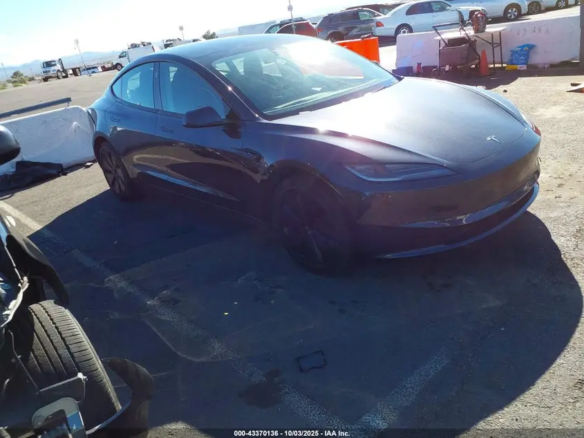 Tesla Model 3 Long Range Dual Motor All-Wheel Drive/Rear-Wheel Drive 2024