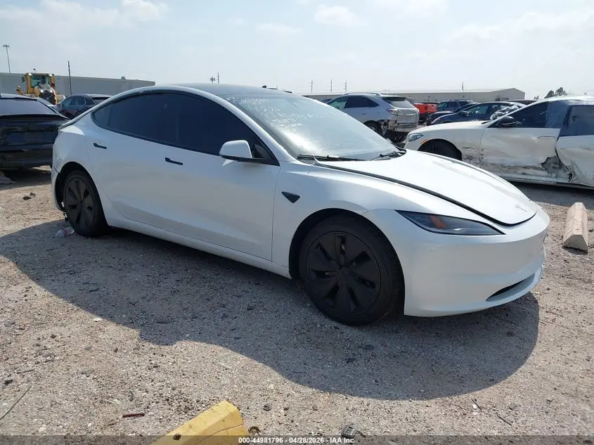 Tesla Model 3 Long Range Dual Motor All-Wheel Drive/Rear-Wheel Drive 2024