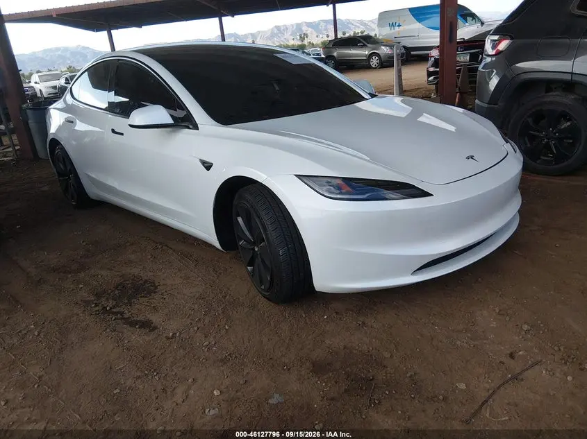 Tesla Model 3 2025