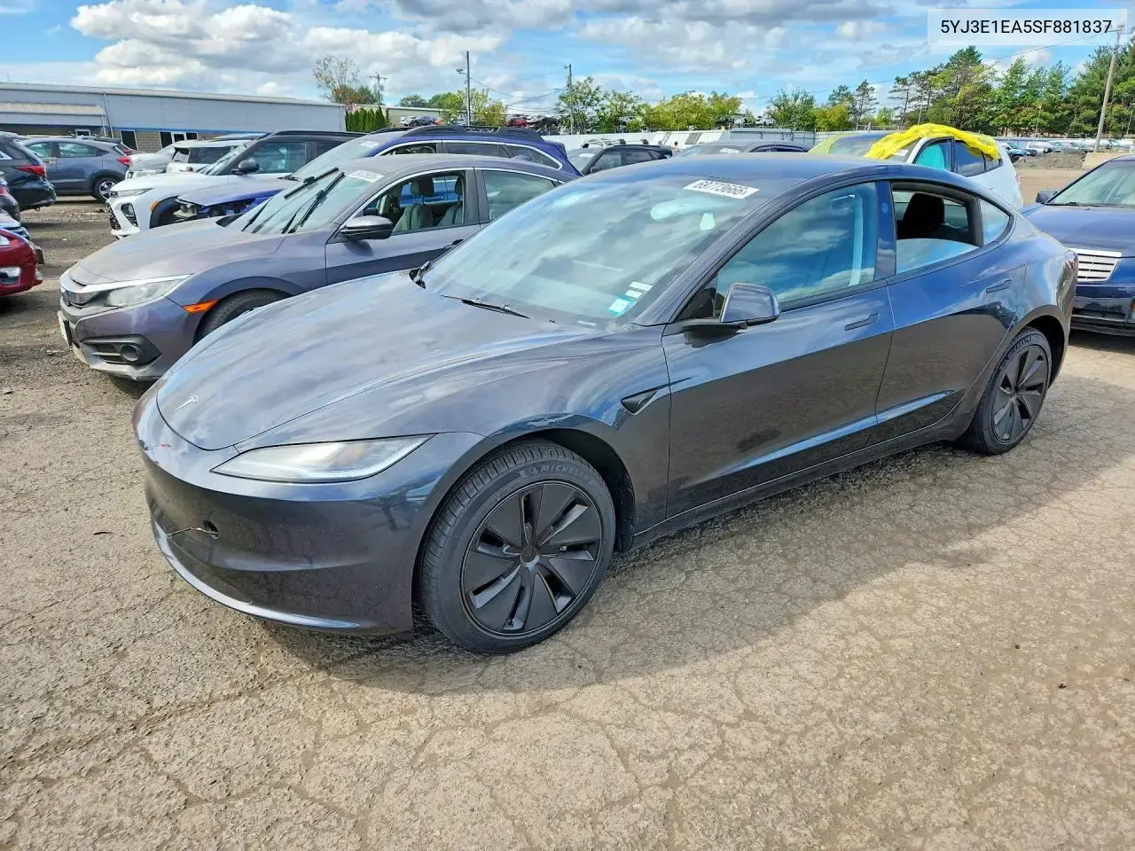 Tesla Model 3 2025
