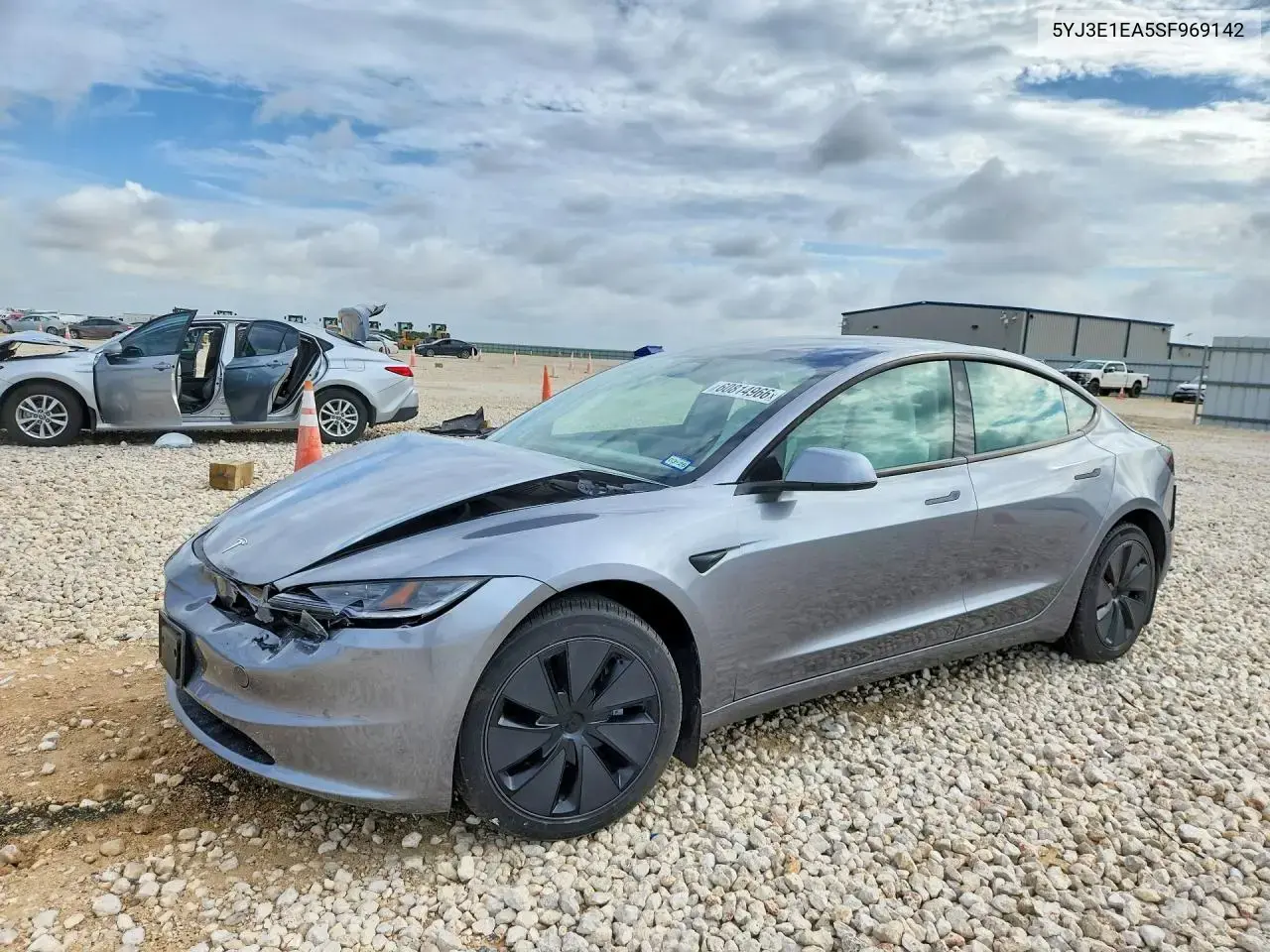 Tesla Model 3 2025