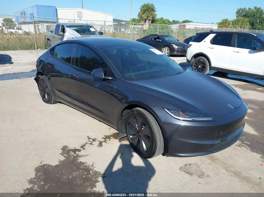 Tesla Model 3 Long Range Rear-Wheel Drive 2025