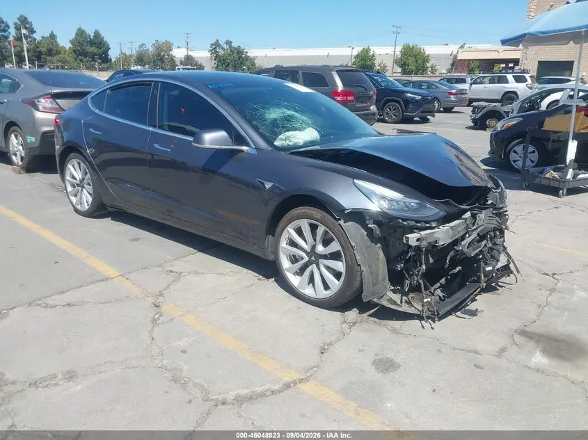 Tesla Model 3 Long Range/Mid Range 2018