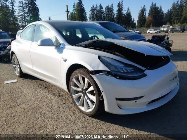 Tesla Model 3 2020