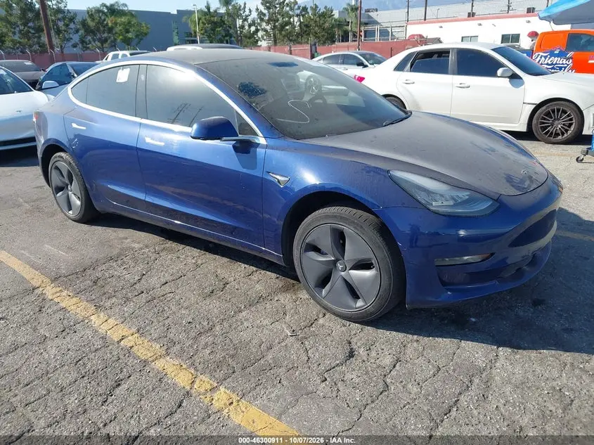 Tesla Model 3 Standard Range Plus Rear-Wheel Drive/Standard Range Rear-Wheel Drive 2020