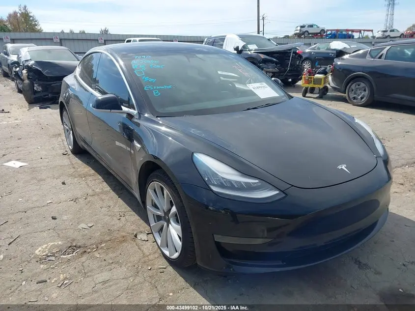 Tesla Model 3 Standard Range Plus Rear-Wheel Drive/Standard Range Rear-Wheel Drive 2020