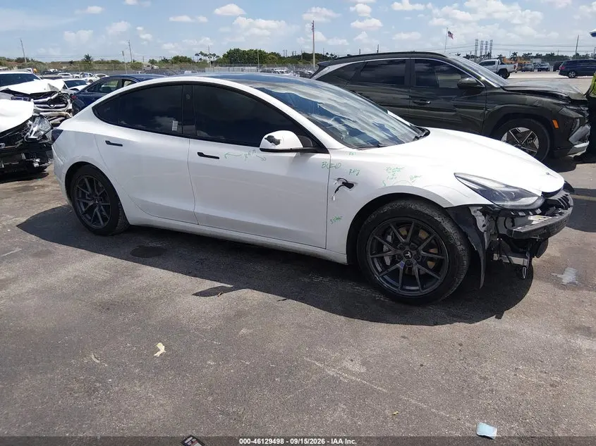 Tesla Model 3 Standard Range Plus Rear-Wheel Drive 2021
