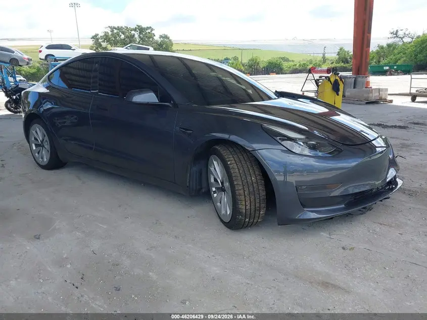 Tesla Modelo 3 Rear-Wheel Drive 2022