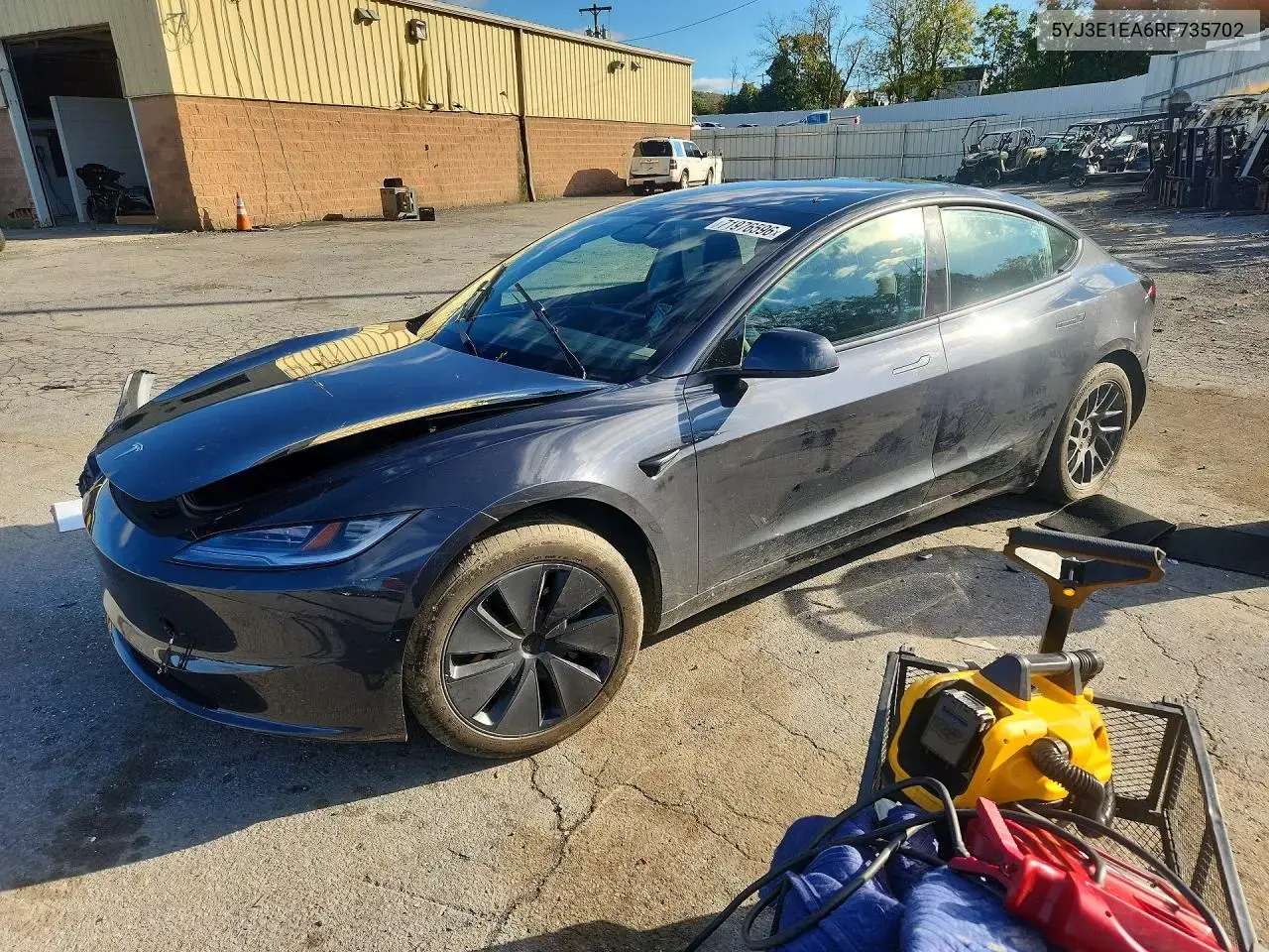 Tesla Model 3 2024