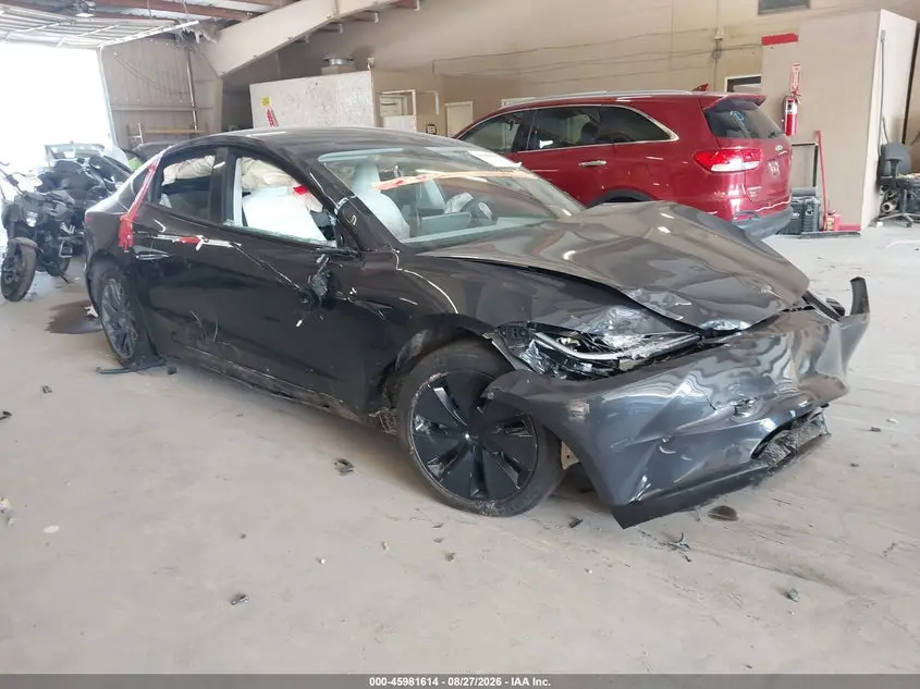 Tesla Model 3 Long Range Dual Motor All-Wheel Drive/Rear-Wheel Drive 2024