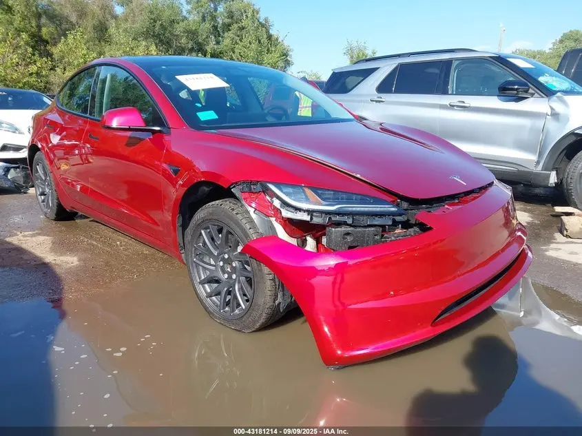 Tesla Model 3 Long Range Rear-Wheel Drive 2025