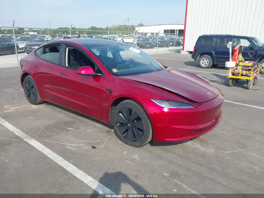 Tesla Model 3 Long Range Rear-Wheel Drive/Standard Rear-Wheel Drive 2025