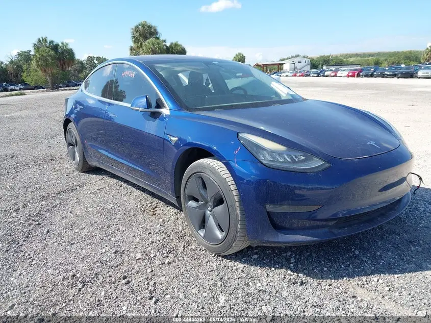 Tesla Model 3 Long Range/Standard 2017