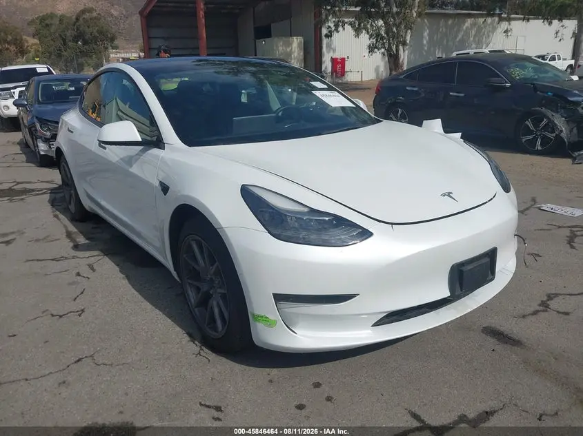 Tesla Model 3 Standard Range Plus Rear-Wheel Drive 2021