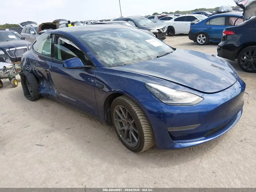 Tesla Model 3 Rear-Wheel Drive 2022