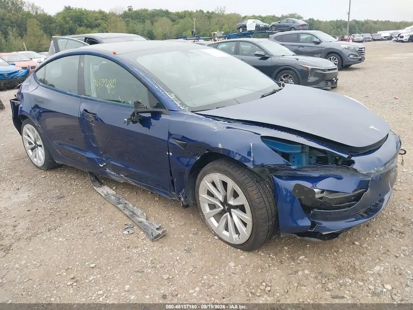 Tesla Model 3 2022