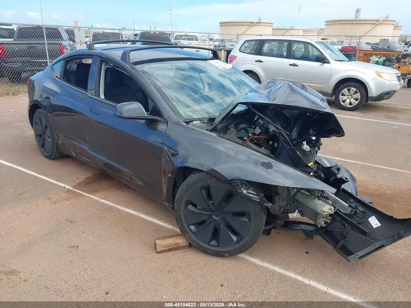 Tesla Model 3 Long Range Dual Motor All-Wheel Drive/Rear-Wheel Drive 2024