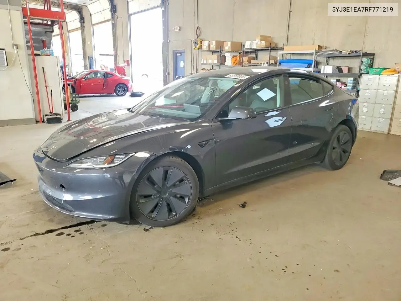Tesla Model 3 2024
