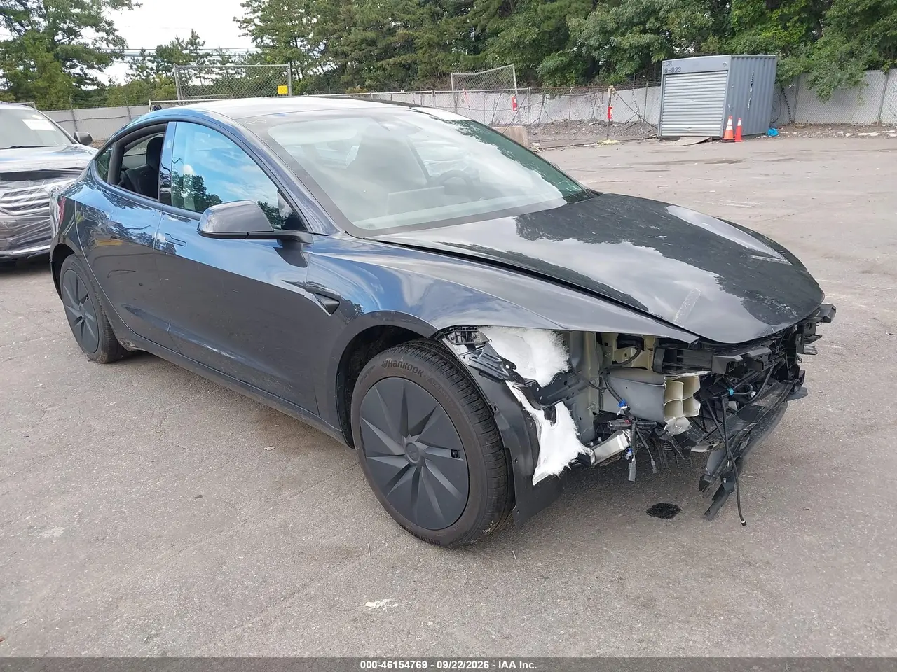 Tesla Model 3 Long Range Rear-Wheel Drive/Standard Rear-Wheel Drive 2025