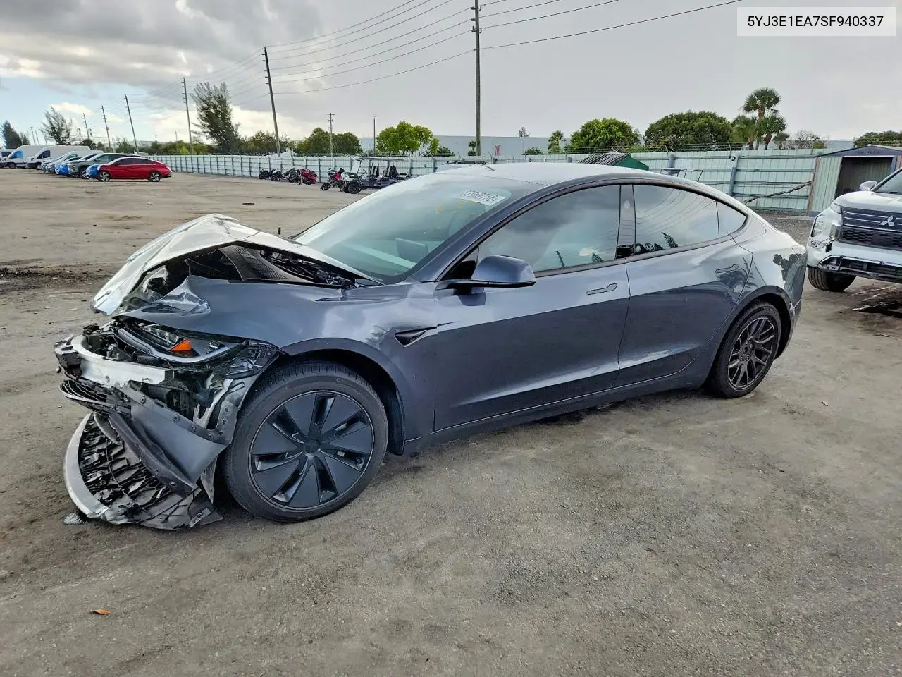 Tesla Model 3 2025