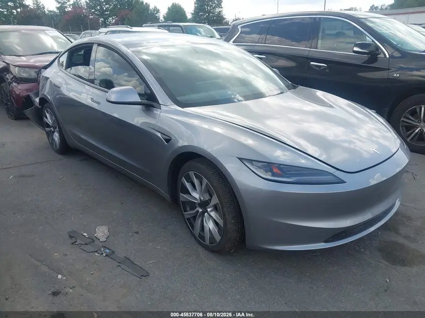 Tesla Model 3 Long Range Rear-Wheel Drive/Standard Rear-Wheel Drive 2025
