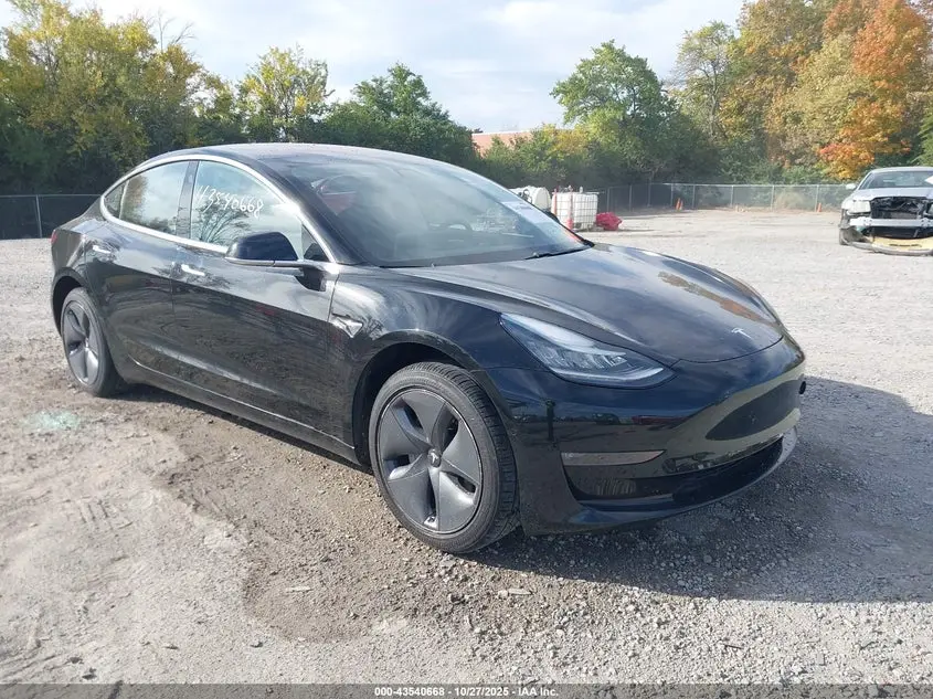 Tesla Model 3 Long Range/Mid Range 2018