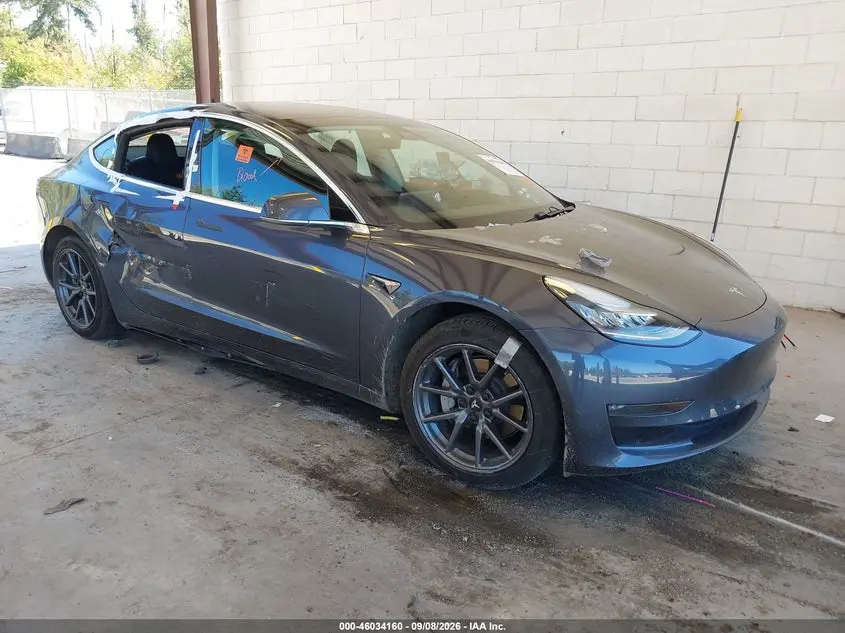Tesla Model 3 Long Range/Mid Range 2018