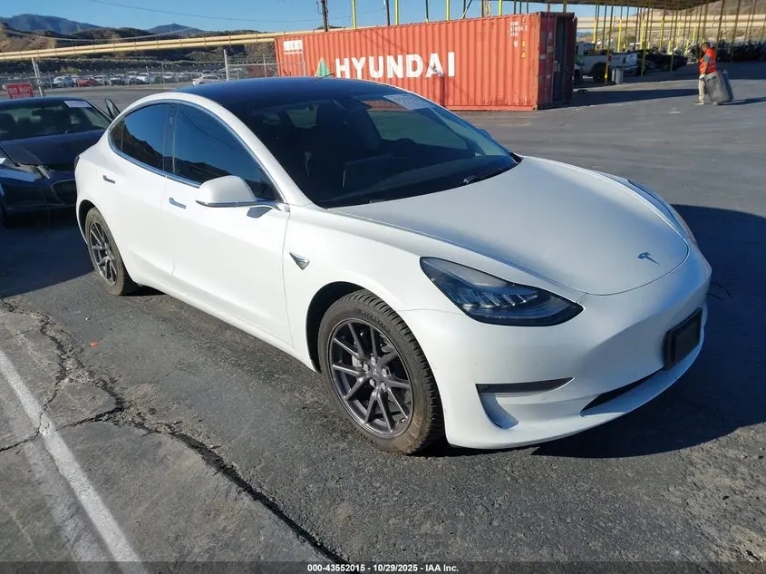 Tesla Model 3 Long Range/Mid Range 2018