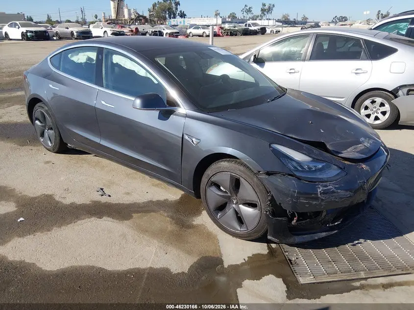 Tesla Model 3 Standard Range Plus Rear-Wheel Drive/Standard Range Rear-Wheel Drive 2020