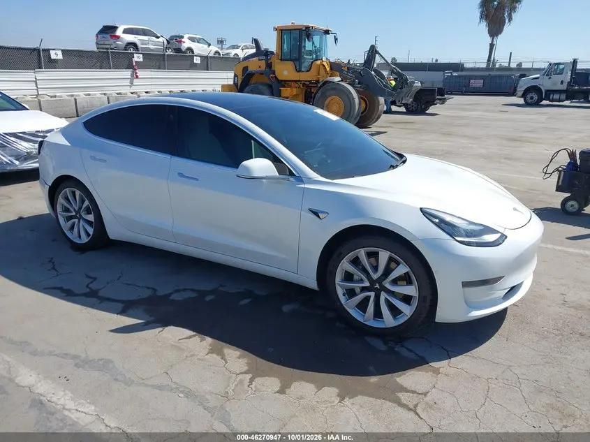 Tesla Model 3 Standard Range Plus Rear-Wheel Drive/Standard Range Rear-Wheel Drive 2020