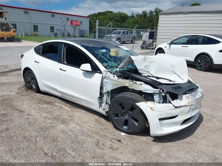 Tesla Modelo 3 Rear-Wheel Drive 2022
