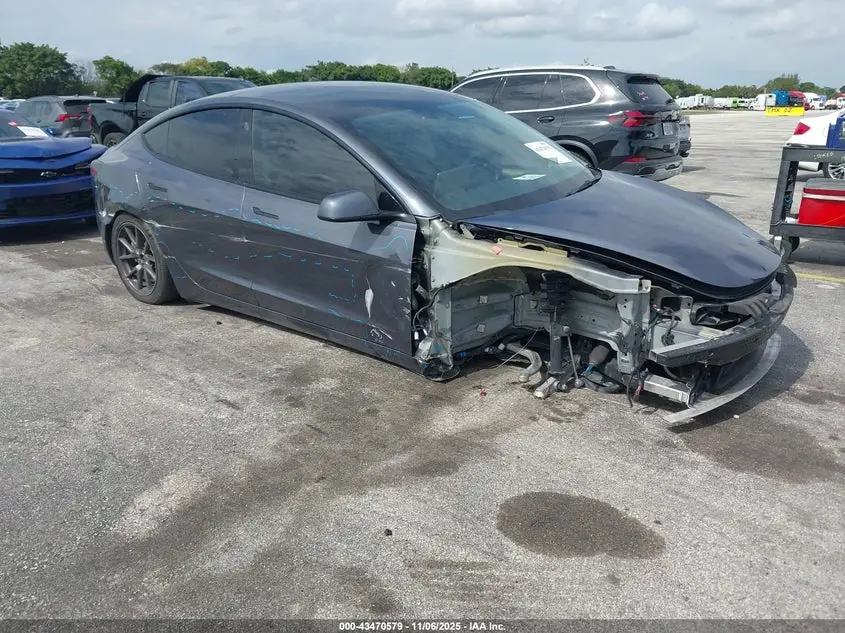 Tesla Model 3 Rear-Wheel Drive 2023