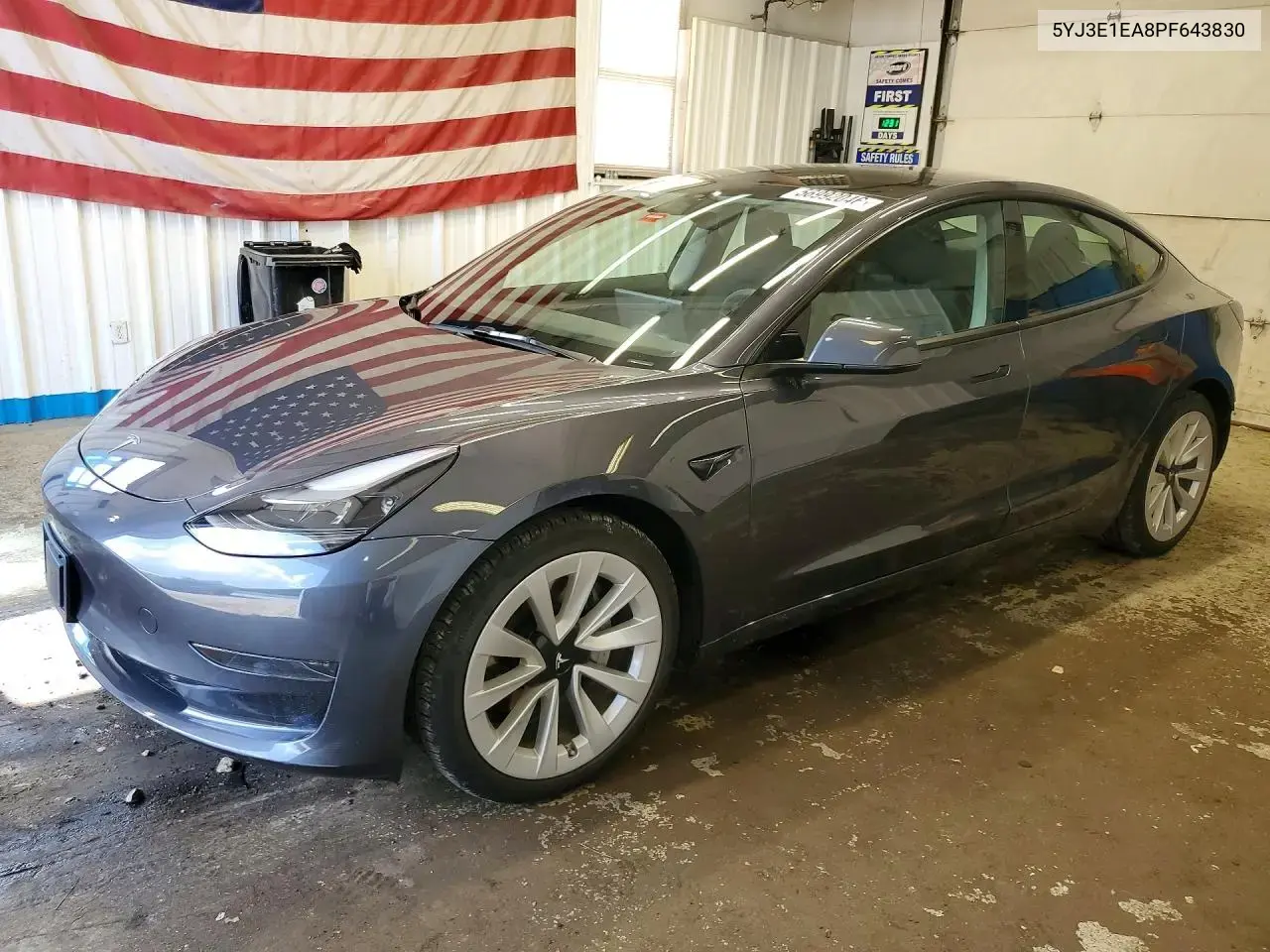 Tesla Model 3 2023