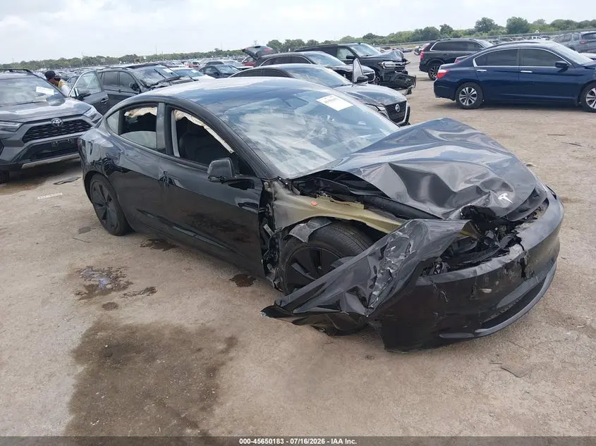 Tesla Model 3 Long Range Dual Motor All-Wheel Drive/Rear-Wheel Drive 2024