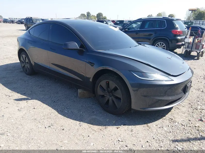 Tesla Model 3 Long Range Dual Motor All-Wheel Drive/Rear-Wheel Drive 2024