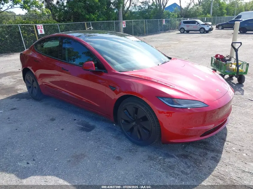Tesla Model 3 Long Range Rear-Wheel Drive 2025