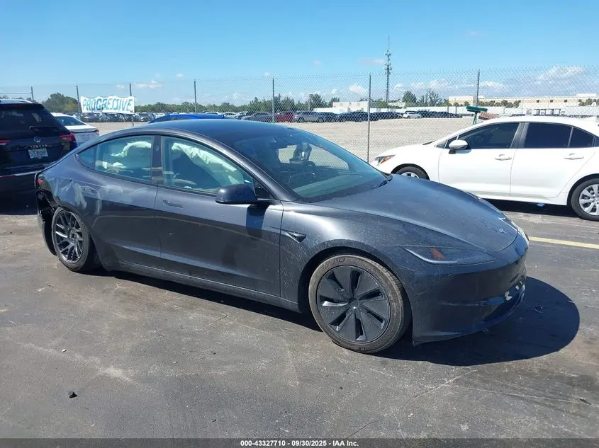 Tesla Model 3 Long Range Rear-Wheel Drive 2025
