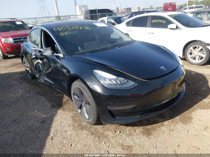 Tesla Model 3 Long Range/Mid Range 2018