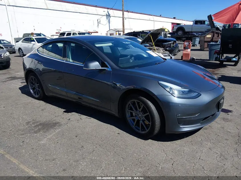 Tesla Model 3 Long Range/Mid Range 2018