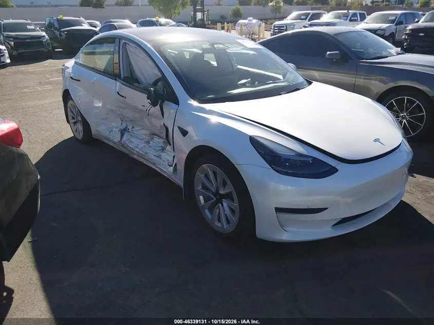 Tesla Model 3 Rear-Wheel Drive 2022