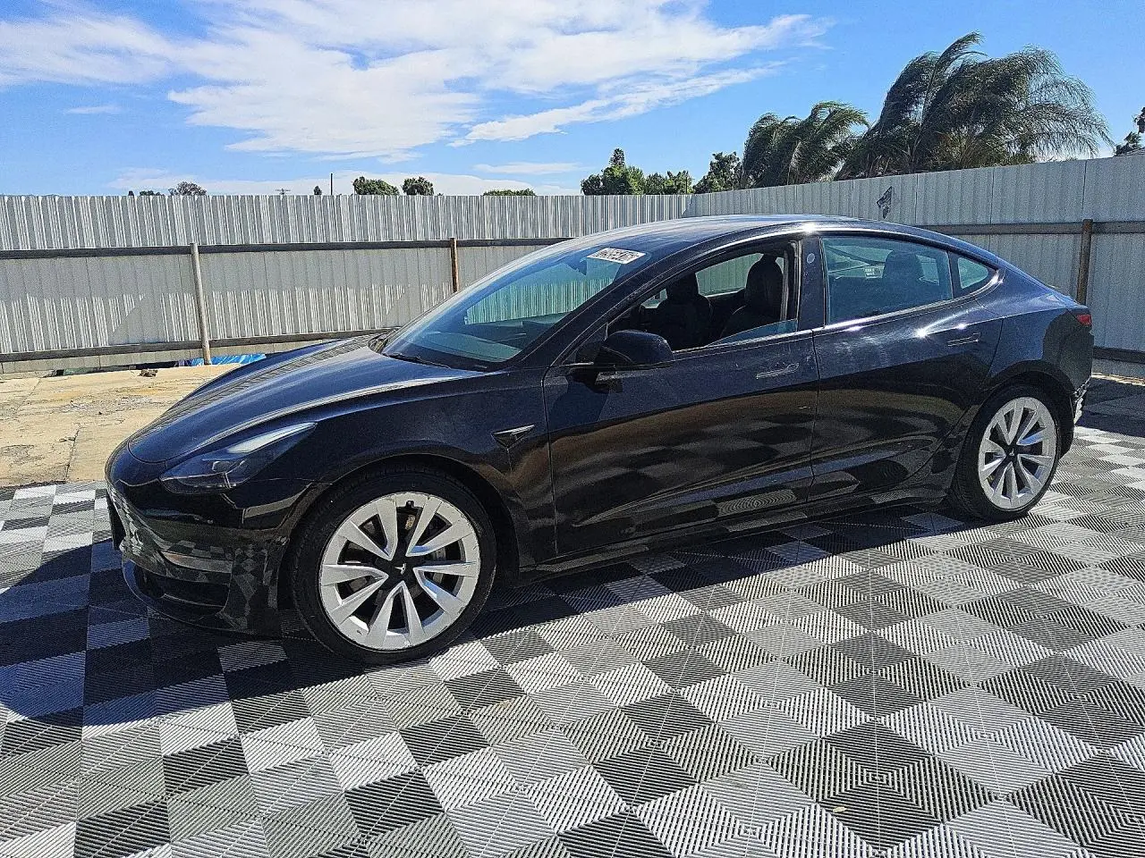 Tesla Model 3 2022