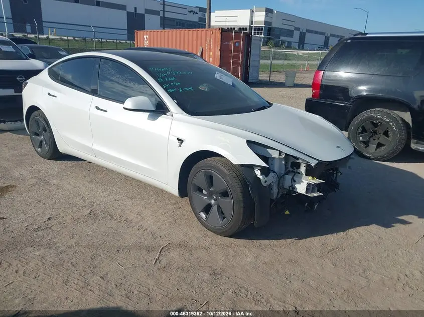 Tesla Model 3 Rear-Wheel Drive 2022