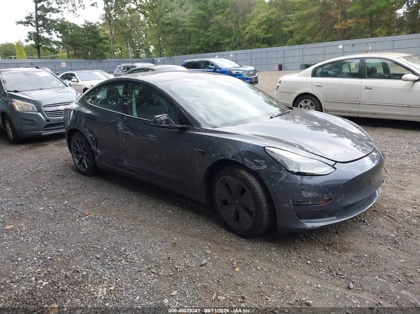Tesla Model 3 Rear-Wheel Drive 2023