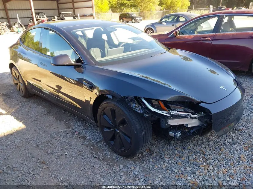 Tesla Model 3 Long Range Rear-Wheel Drive 2025