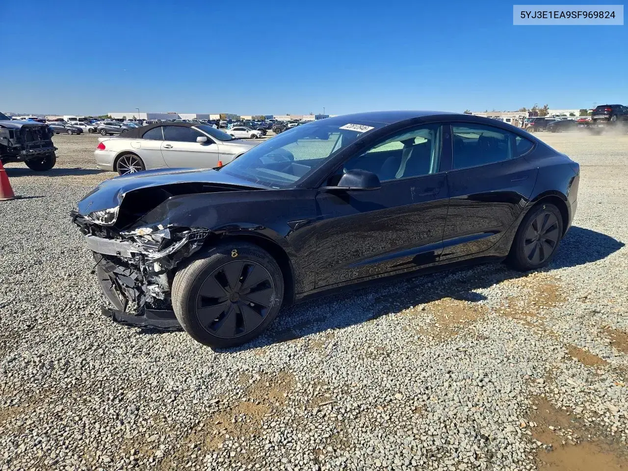 Tesla Model 3 2025