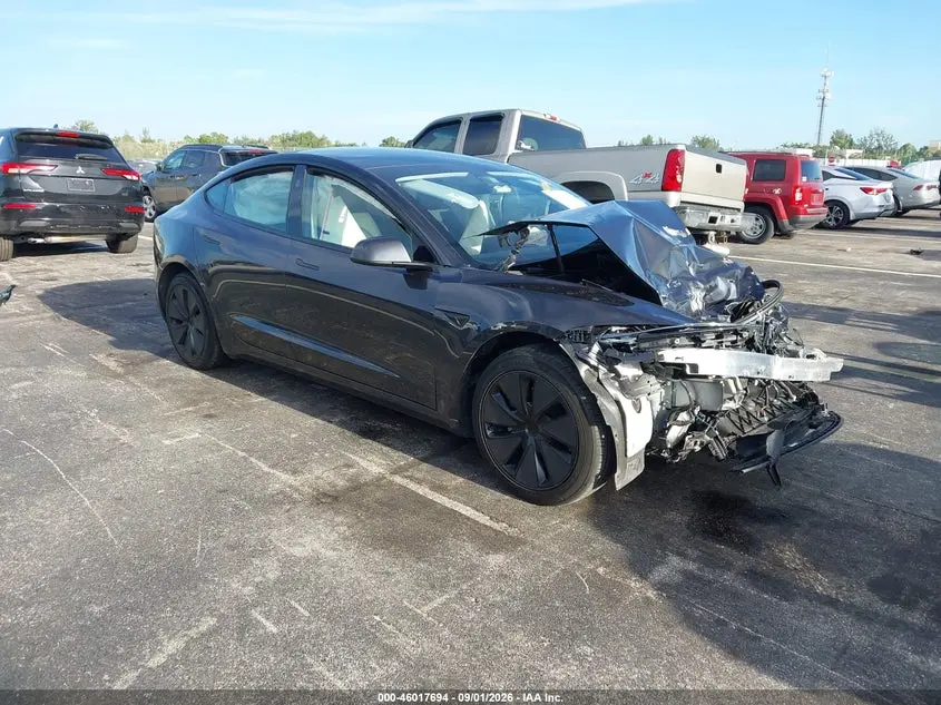 Tesla Model 3 Long Range Rear-Wheel Drive/Standard Rear-Wheel Drive 2025